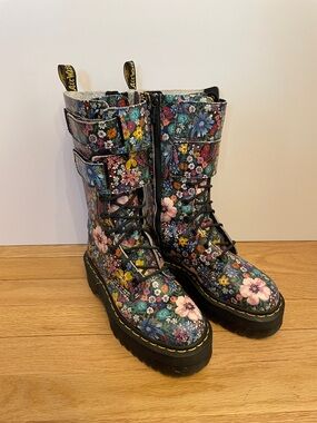 Dr Martens Jagger Wanderlust Platform Boots with Side Zip